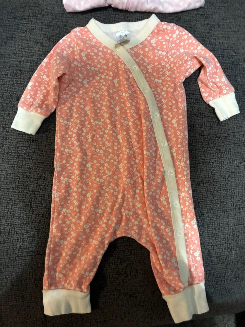 10pc 0-3 months footies bundle for baby girl brands Carter's ,Gerber ChicPea